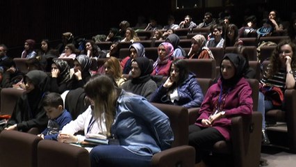 Eyüpsultan’da, ‘Otizme Genel Bakış’ konulu panel düzenlendi