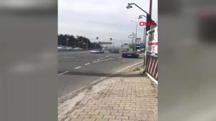 Beykoz'da 3 Lüks Araçtan Tehlikeli Gösteri