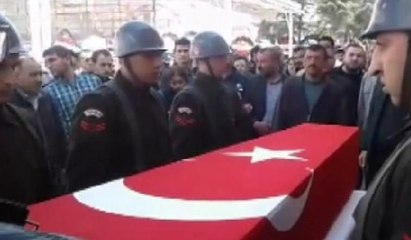 Şehit Uzman Onbaşı Emre Dut son yolculuğuna uğurlanıyor