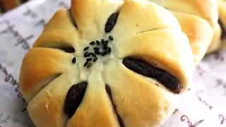 Sweet Red Bean Paste Bread (단팥빵)