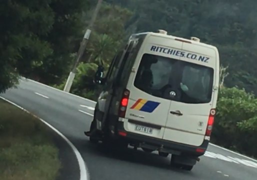 'Miracle' No One Killed After School Bus Drives With Door Open on 100Km-Per-Hour Road