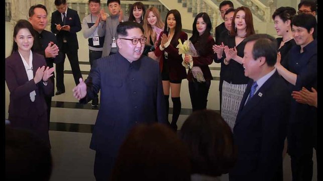 Kim Jong Un, profondément ému face à un concert de K-Pop sud-coréenne