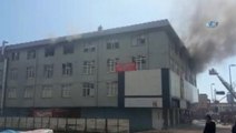Gaziosmanpaşa'da Tekstil Fabrikasında Yangın Çıktı