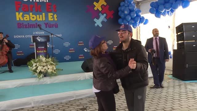 Dünya Otizm Farkındalık Günü - Aile ve Sosyal Politikalar Bakanı Kaya (2)