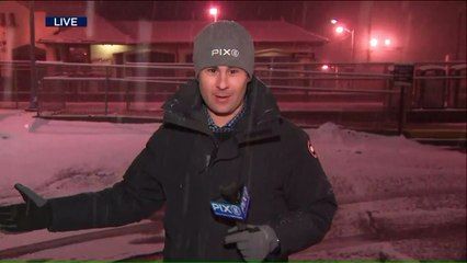 Early Spring Snow Leads to Mess Morning Commute in New York