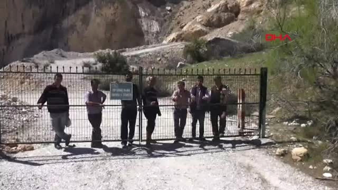 Karaman Ermenek'te Yolları Kapanan Köylüler, Ağ...