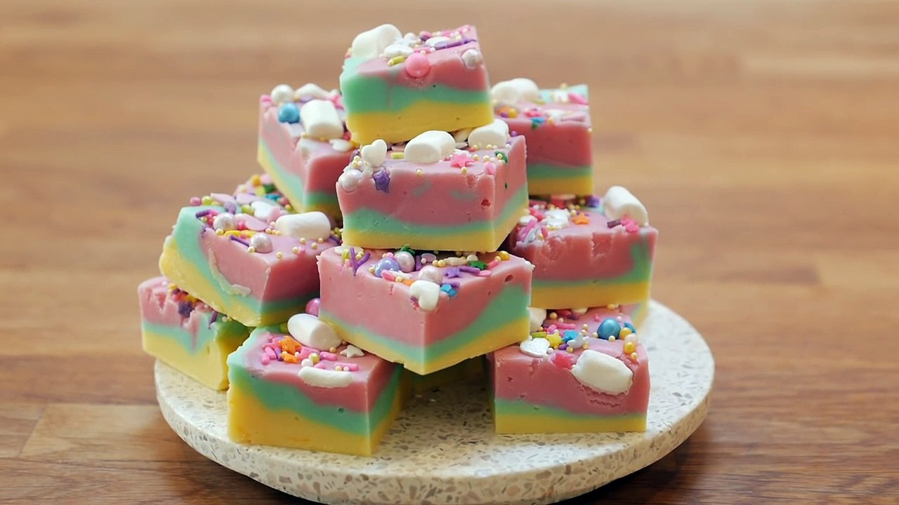 How to Make Unicorn Fudge | Cupcake Jemma