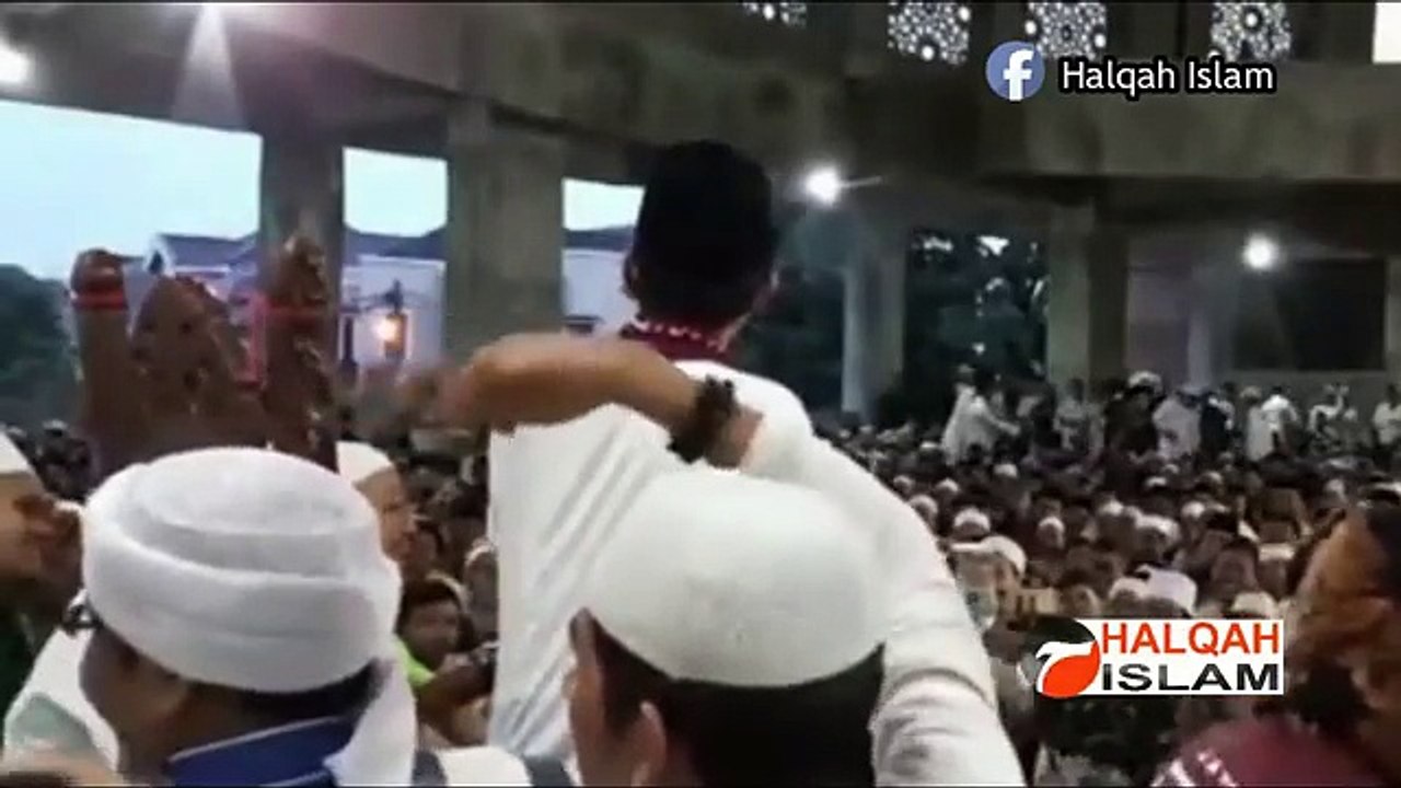 undang ustadz abdul somad peletakan keramik terakhir