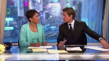 Teen Fakes Pregnancy and Fools School