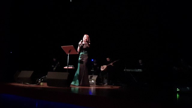 Zeynep BAŞKAN -Çanakkale icinde - In Canakkale