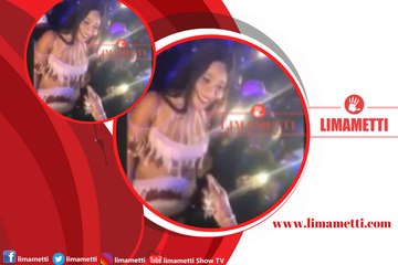 Elle enflamme le barcelone de Wally Seck avec sa robe