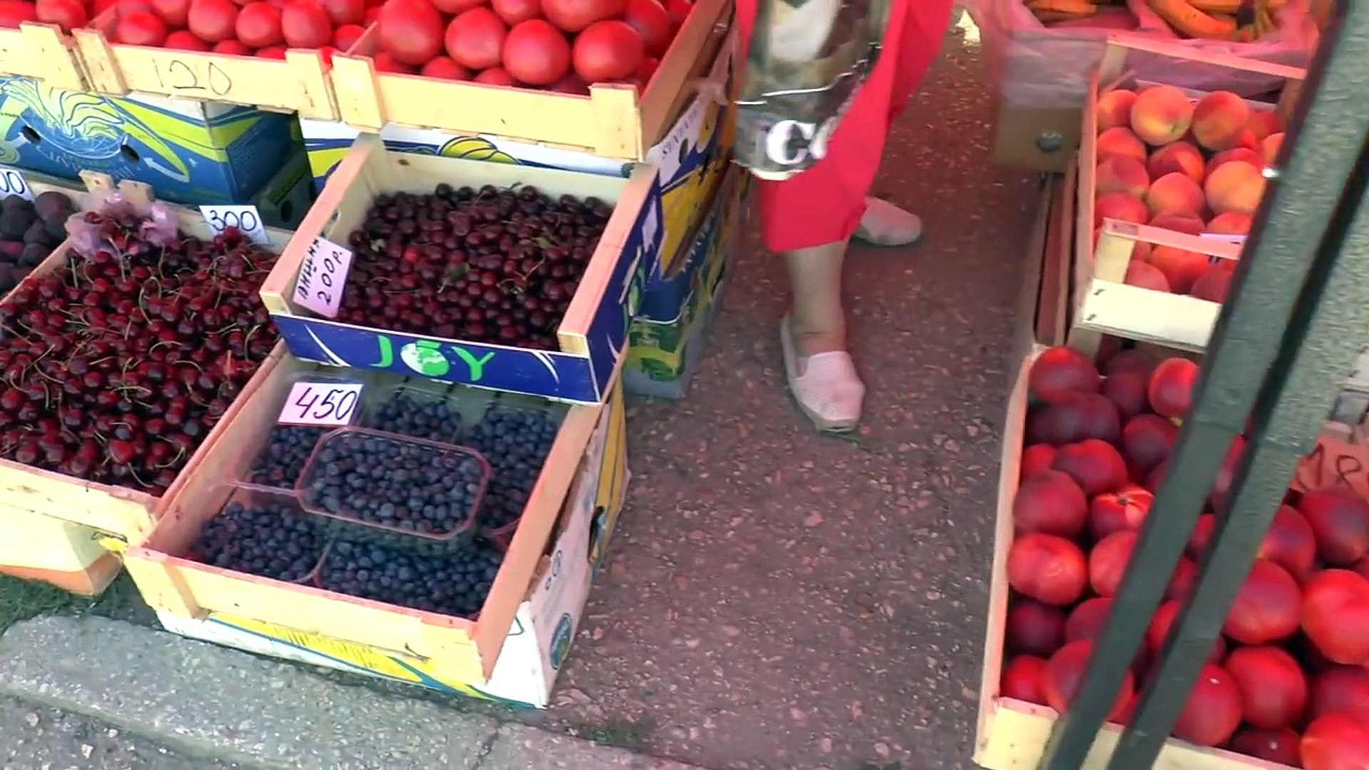 Поселок кача крым автобусная остановка. Рынок поселка кача. Кача рынок. Колхозный рынок волгоград. Рынок поселка кача.