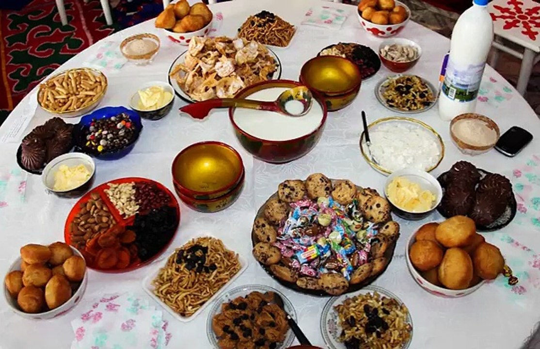 Zakudya za ku Asia Asian cuisine Asya mutfağı Cuisine asiatique एशियाई व्यंजन Asiatische Küche المطبخ الآسيوي Asiatisk mat matargerð