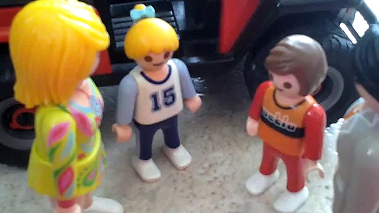 Playmobil: Les fournitures de la rentrée, cest compliqué.