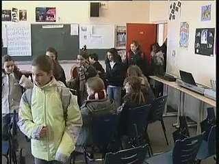 REPORTAGES : Cours de musique à Gérard Philipe - 08 02 2006