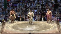 2016大相撲名古屋場所　九日目 レスリングのように一進一退の攻防　宇良　対　石浦