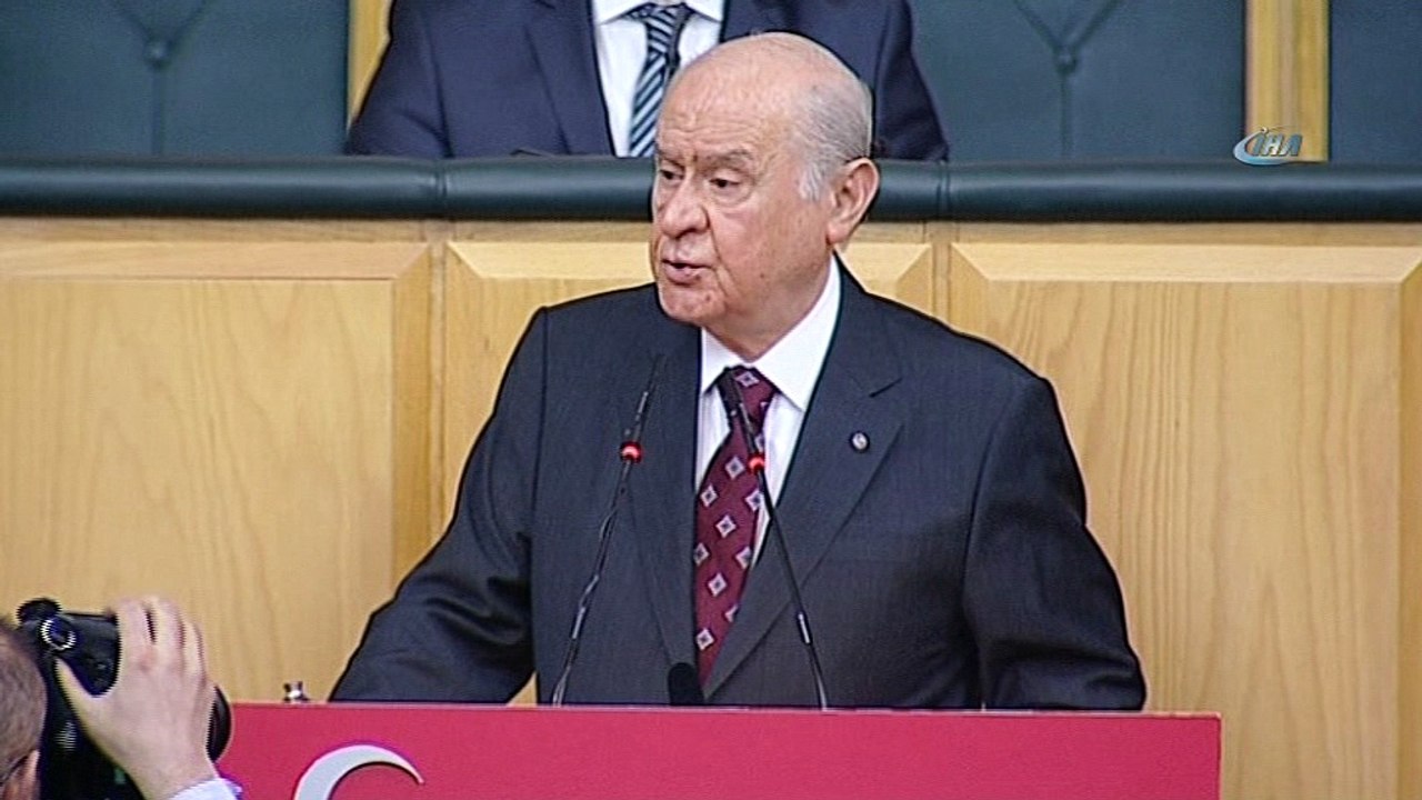 MHP Lideri Bahçeli:'HDP’yle, İP’le, PKK ve FETÖ’yle ele ele vererek seçim güvenliği ordusu kuruyorken, teröristler de bu orduya sızdırılırsa CHP’nin tipitip grup başkan vekili bunu nasıl telafi edecek, ne diyecektir?'