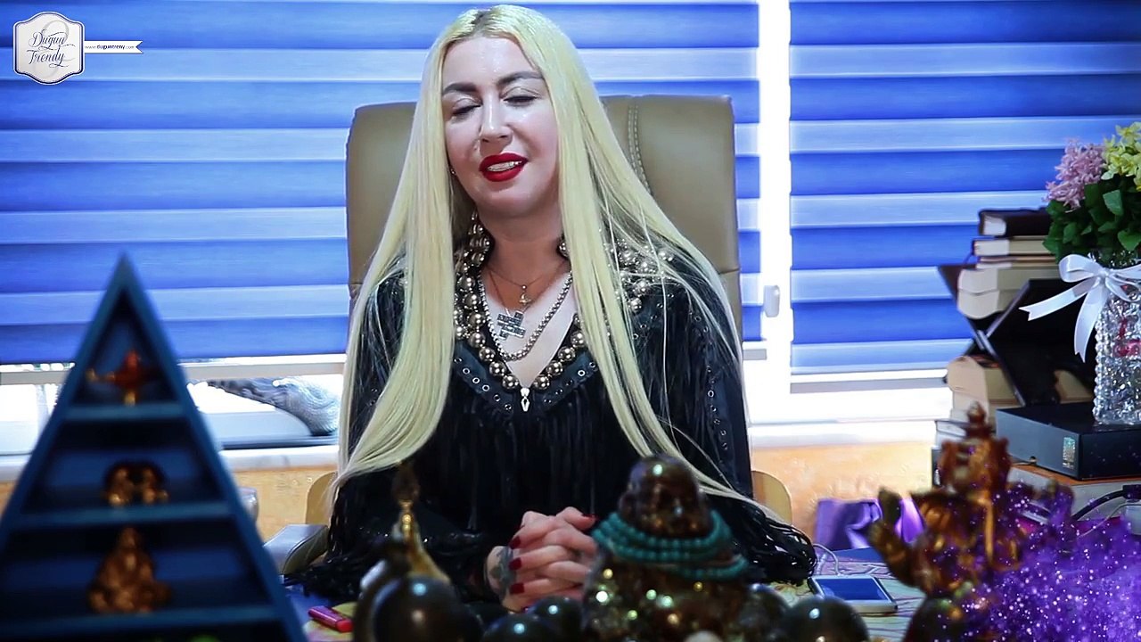 Dr. Şenay Yangel - Akrep Burcu