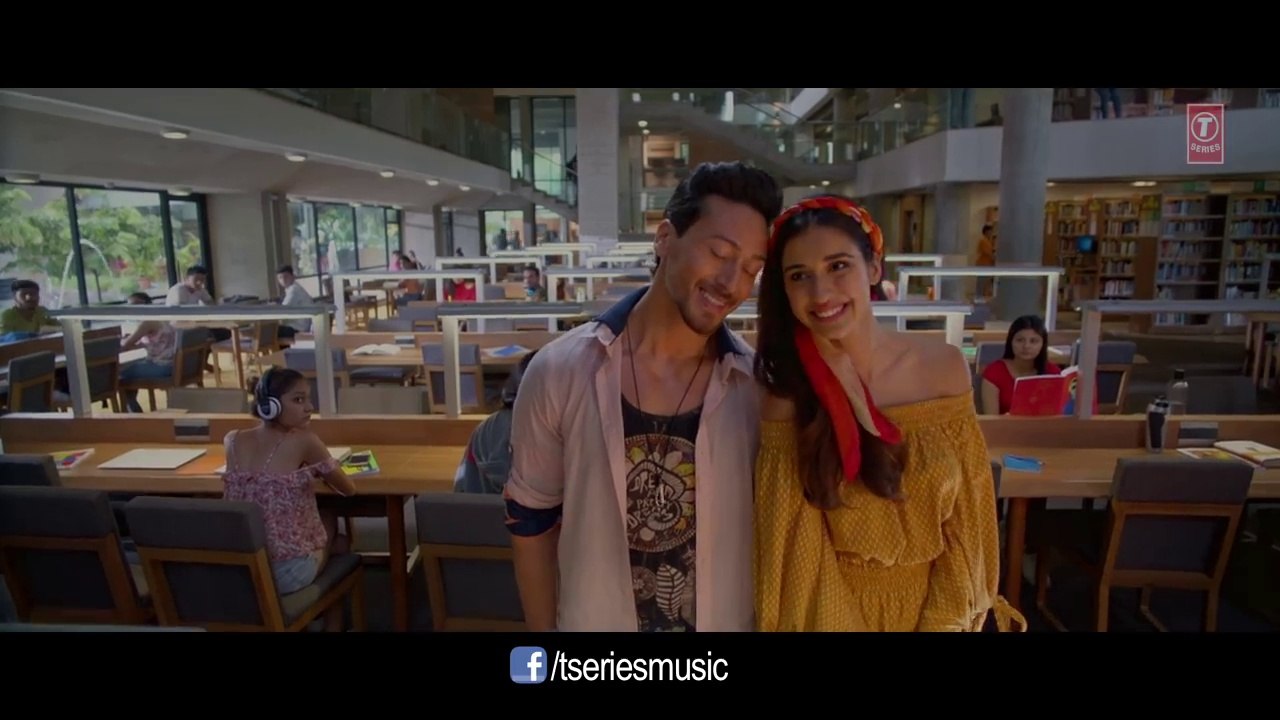 Soniye Dil Nayi Video Song _ Baaghi 2 _ Tiger Shroff