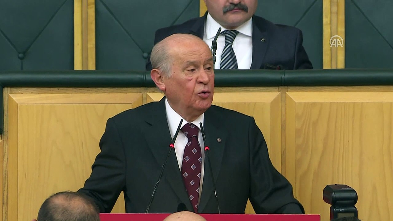 Bahçeli: “(CHP'li Özel'in sözleri) Akıllı olun, aklınızı başınıza alın, ateşle oynamayın” - TBMM