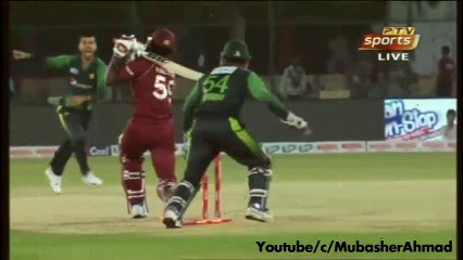 Shadab Khan in hot waters for Abusing Chadwick Walton after getting His Wicket.