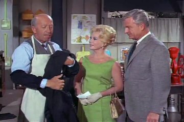 Green Acres S1 E05 - My Husband, The Rooster Renter