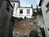 Un mur de soutènement s'effondre à Grenoble : cinq immeubles évacués en urgence (3)