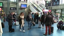 Ferroviários franceses iniciam greve