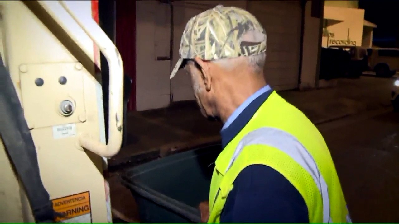86-Year-Old Memphis Sanitation Worker Reflects on How Things Have Changed