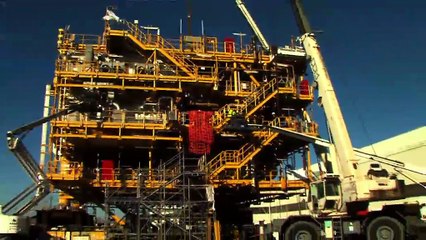 LA REVUE : La revue : Arnaud de Villepin/Directeur Offshore Energie Eiffage