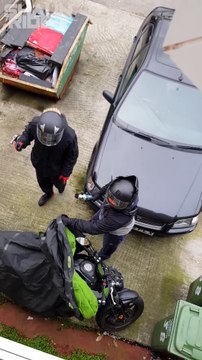 Angleterre : Des voleurs essayent de prendre une Yamaha sous les yeux de son propriétaire !