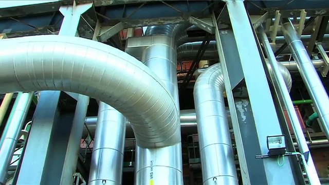 LA REVUE : La revue : Guillaume Callewaert/Directeur de la centrale EDF Ponteau/Martigues