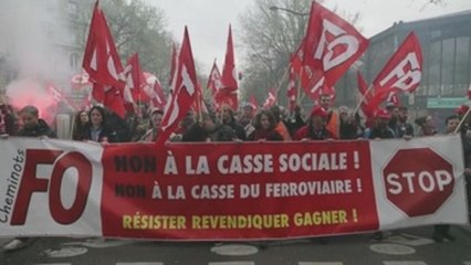 La huelga masiva del ferrocarril amenaza el proceso de reformas de Macron