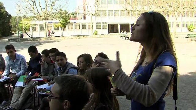 LA REVUE : La revue : Johanna TONUSSI et Maëlle MONIER/ Lycée Langevin/ Etang de Berre
