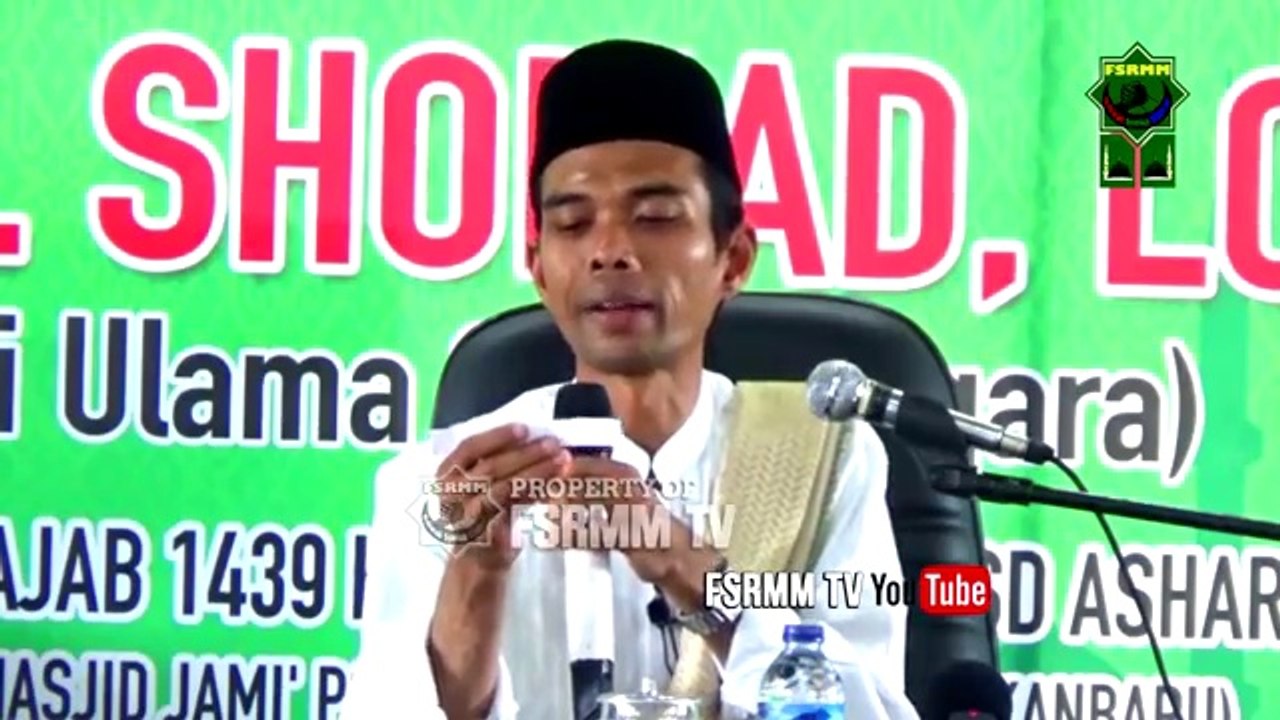 tak sholat dan tak berjilbab  - Ustadz Abdul Somad Lc. MA