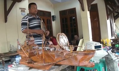 Raup Rupiah dari Limbah Koran