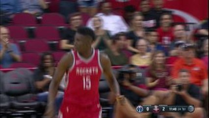 Clint Capela Dunks the Alley-oop