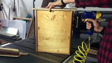 007 Recycle an Old Desk Drawer into a Shelf