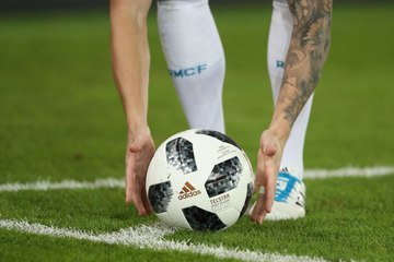 Telstar 18 : le ballon officiel et innovant de la Coupe du monde 2018