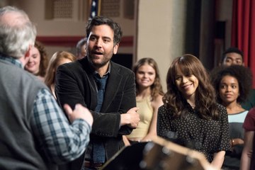 Watch Rise Season 1 Episode 5 [We've Got All Our Junk] Online