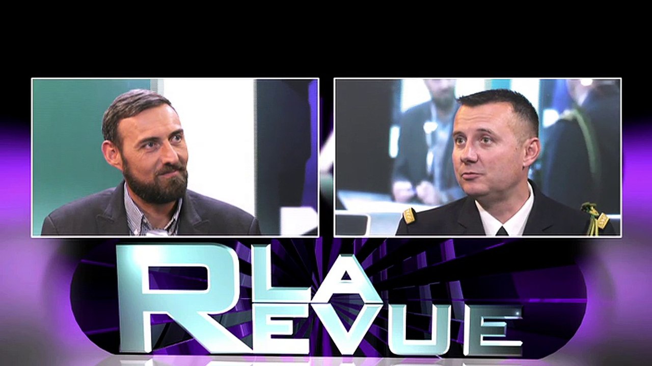 LA REVUE : La revue : Lt-Colonel Raphaël/Escadrille 2/4 