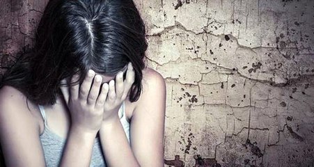 15 Kız Öğrenci İğrenç Olayı Anlattı: Öğretmenimiz Eliyle Sürekli Taciz Etti