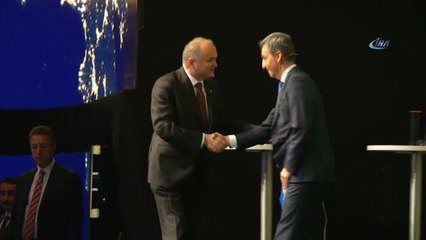 Bakan Özlü: 'Hükümet ve bakanlık olarak teknolojik dönüşümü tüm politikalarımızın merkezine koyduk'