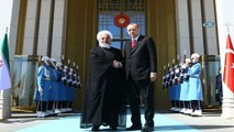 Cumhurbaşkanı Erdoğan, İran Cumhurbaşkanı Ruhani ile baş başa görüştü
