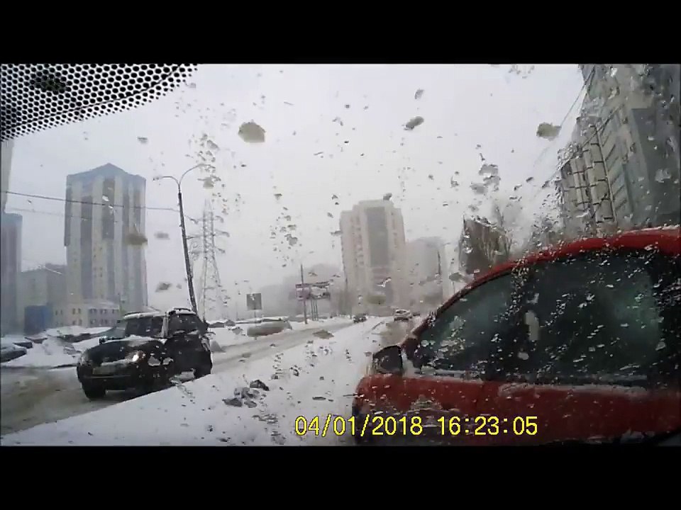 Bouge pas, je vais te remettre dans l'axe