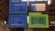 Grève SNCF: paroles de voyageurs en gare de Bordeaux