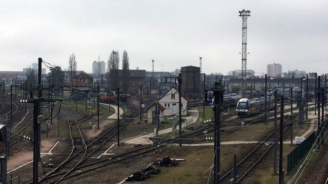 Y 8000 et Z 27500 ( ZGC ) - TER Lorraine et Fret - Gare de triage de Metz-Sablons
