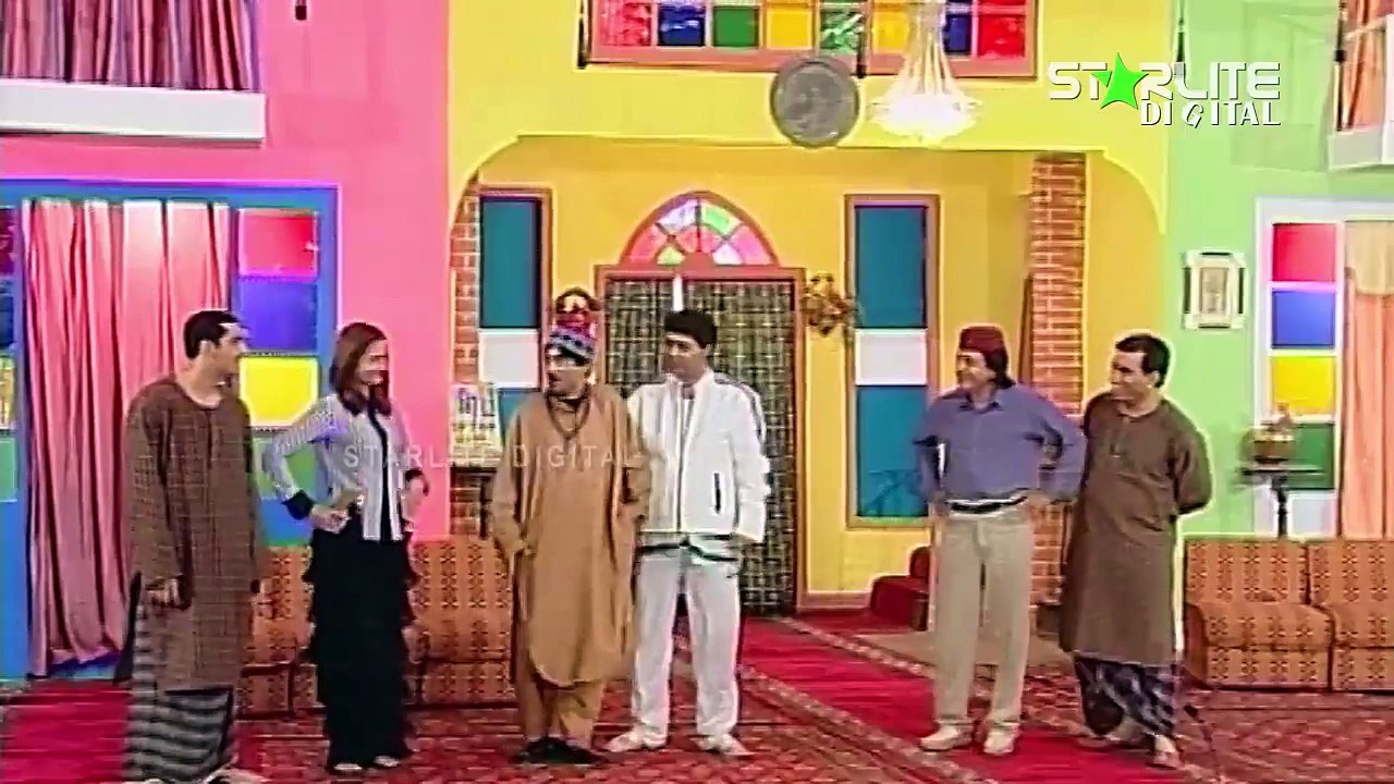Zafri Khan, Nargis and Nasir Chinyoti New Pakistani Stage Drama Full Comedy Funny Clip