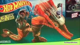Hot Wheels Extreme Shoxx Off-Road Daredevil Dive Track Mattel Review by Funtoycollection