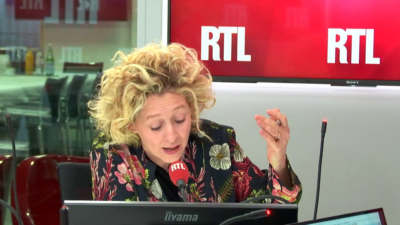 Réforme des institutions : "La droite fait semblant de se fâcher", juge Alba Ventura